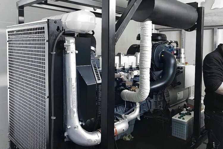 250 kVA-Sicherheitsstromversorgung mit Deutz Motor nach DIN 6280-13 für VDE 0100-710 medizinisch genutzte Bereiche