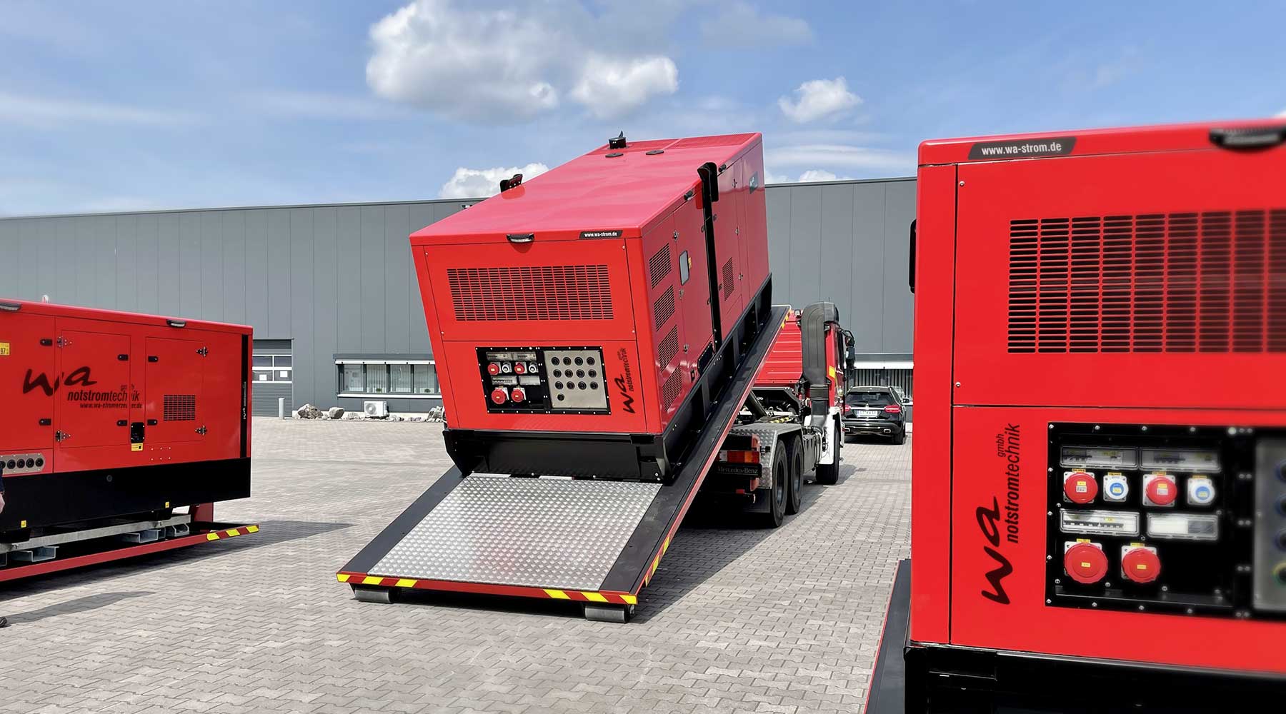 700 kVA AB Notstrom mit MTU Notstromaggregat