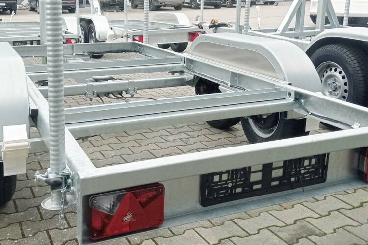 FwA vollverzinkter Anhänger zur Aufnahme von Stromgeneratoren bis 3500 kg zzgl. Gesamtgewicht