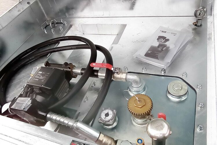 Tankanhänger Diesel 990L – Mobile Dieseltankanlage mit ADR & DIBt-Zulassung für NEA- und Baustellenbetankung